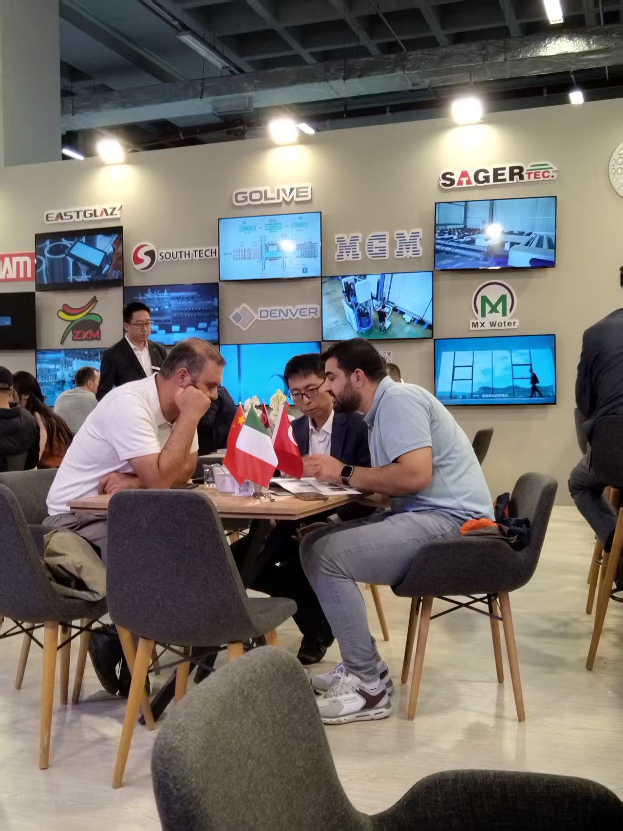 1764171588452927.jpg 2e3bebf40ea670058dbffedf10c11af6.jpg