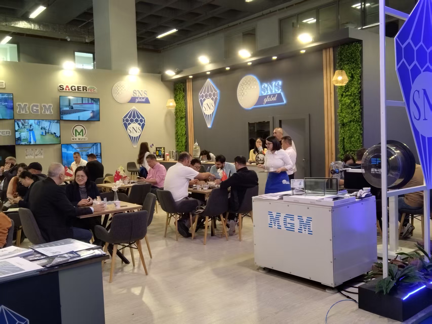 1764171609320496.jpg af72ae9f54ffe2f604f5f20019f10105.jpg